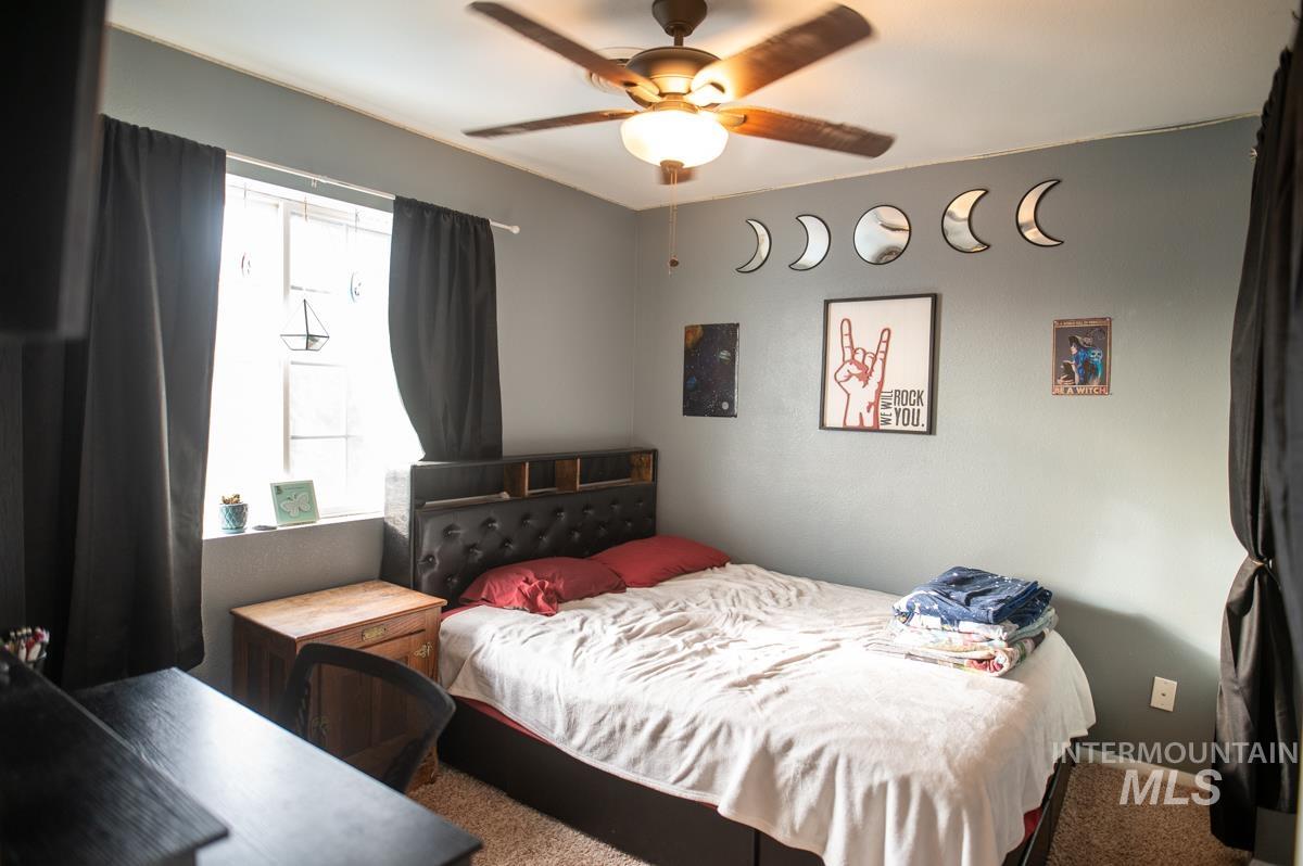 902 East Park Street Weiser, ID 83672 - Photo 14 of 31