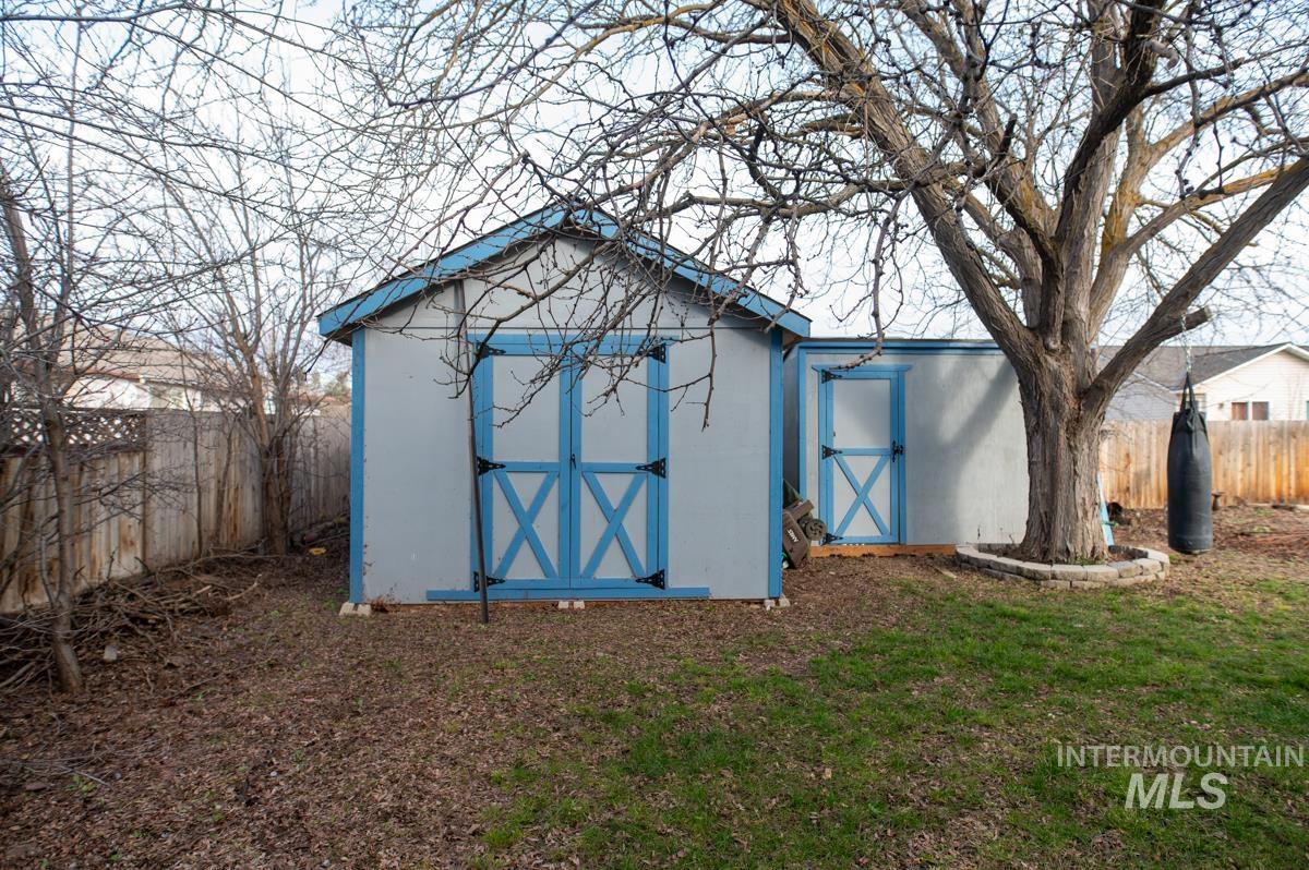 902 East Park Street Weiser, ID 83672 - Photo 23 of 31