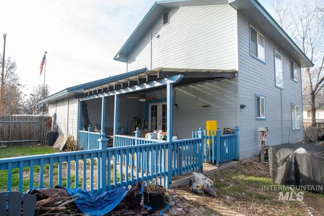 $360,000 | 902 East Park Street, Weiser, ID 83672