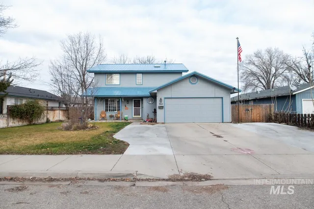 $360,000 | 902 East Park Street, Weiser, ID 83672