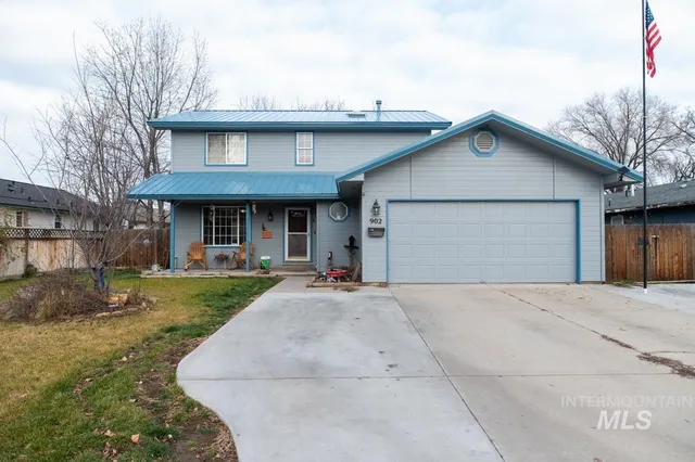 $360,000 | 902 East Park Street, Weiser, ID 83672