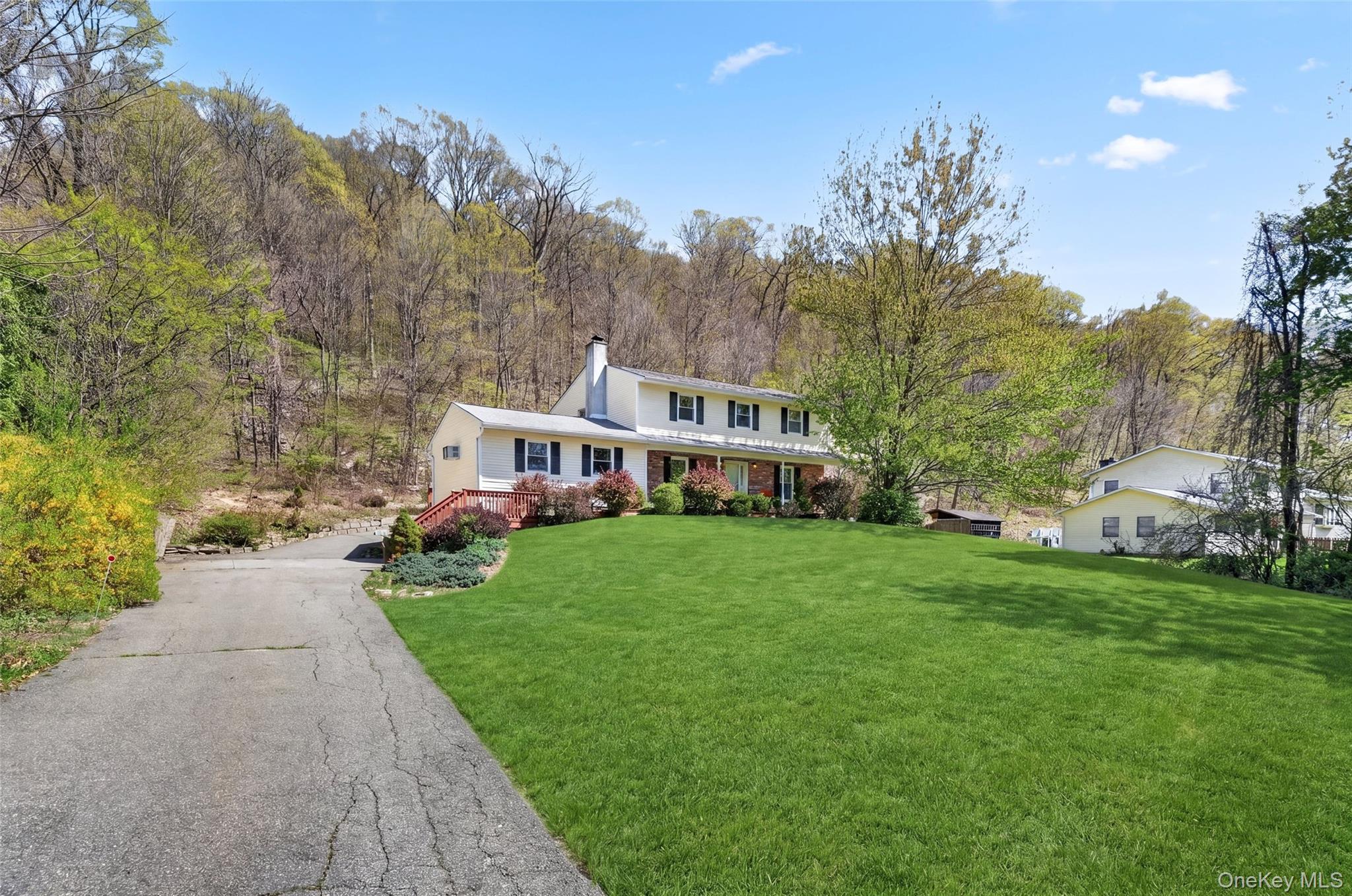 33 Farview Road Hopewell Junction, NY 12533 - Photo 31 of 34