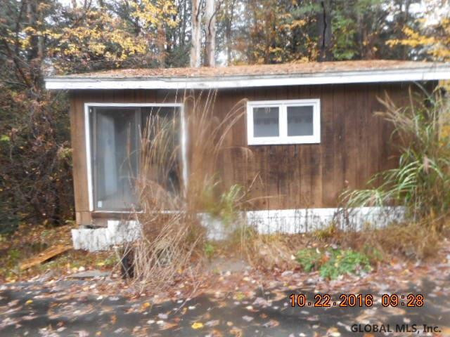 29 Putnam Road Gansevoort, NY 12831 - Photo 3 of 25 Photo 3