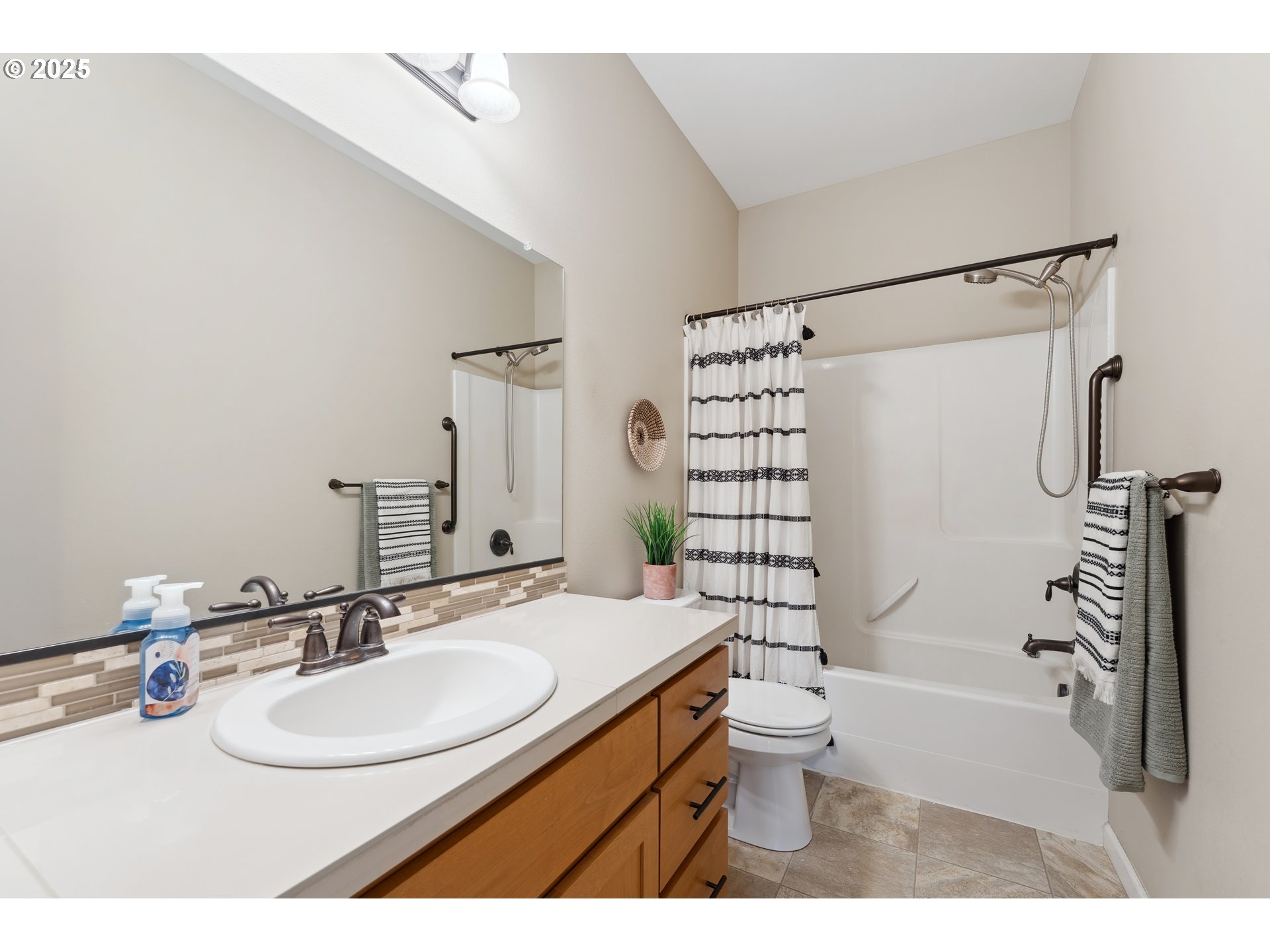 312 Southeast Belgian Street Sublimity, OR 97385 - Photo 29 of 36