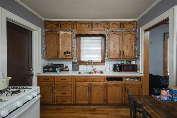 $222,000 | 435 North Hardesty Avenue, Kansas City, MO 64123