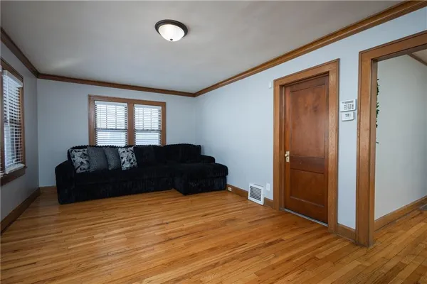 $222,000 | 435 North Hardesty Avenue, Kansas City, MO 64123