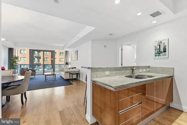 $799,000 | 1881 North Nash Street, Unit 408, Arlington, VA 22209