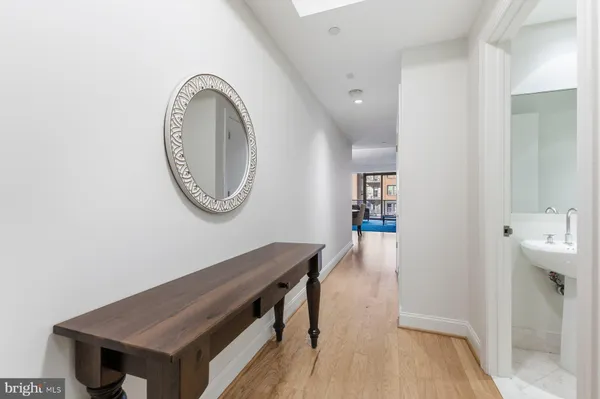 $799,000 | 1881 North Nash Street, Unit 408, Arlington, VA 22209