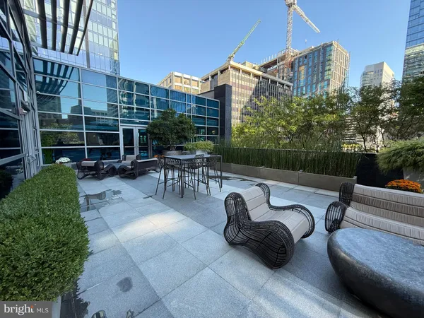 $799,000 | 1881 North Nash Street, Unit 408, Arlington, VA 22209