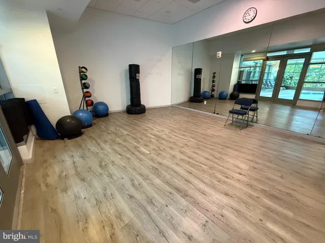 $825,000 | 1881 North Nash Street, Unit 408, Arlington, VA 22209