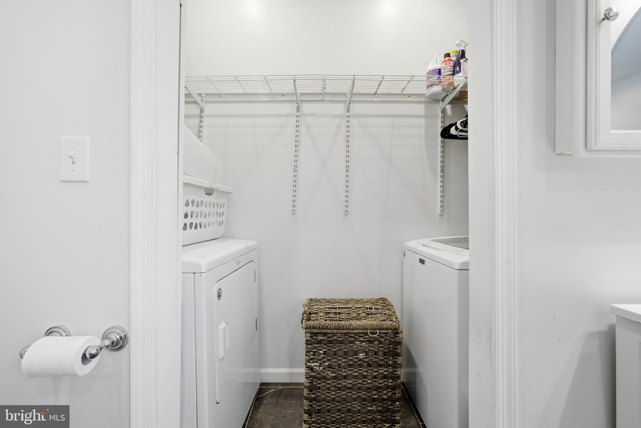 8664 Pohick Forest Court Springfield, VA 22153 - Photo 24 of 41 a bathroom with a shower