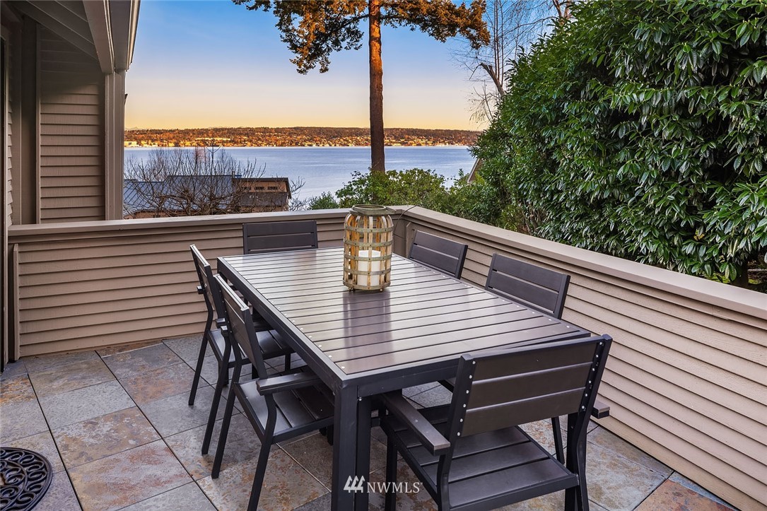 6677 Northeast Windermere Road Seattle, WA 98115 - Photo 20 of 25