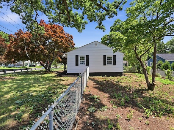 535 Prospect Street Chicopee, MA 01020 - Photo 25 of 28