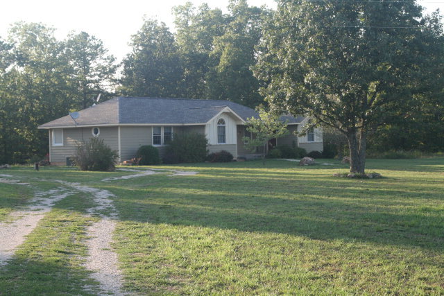 Rr4 Rr4 Mountain View, MO 65548 - Photo 1 of 1 Primary Photo