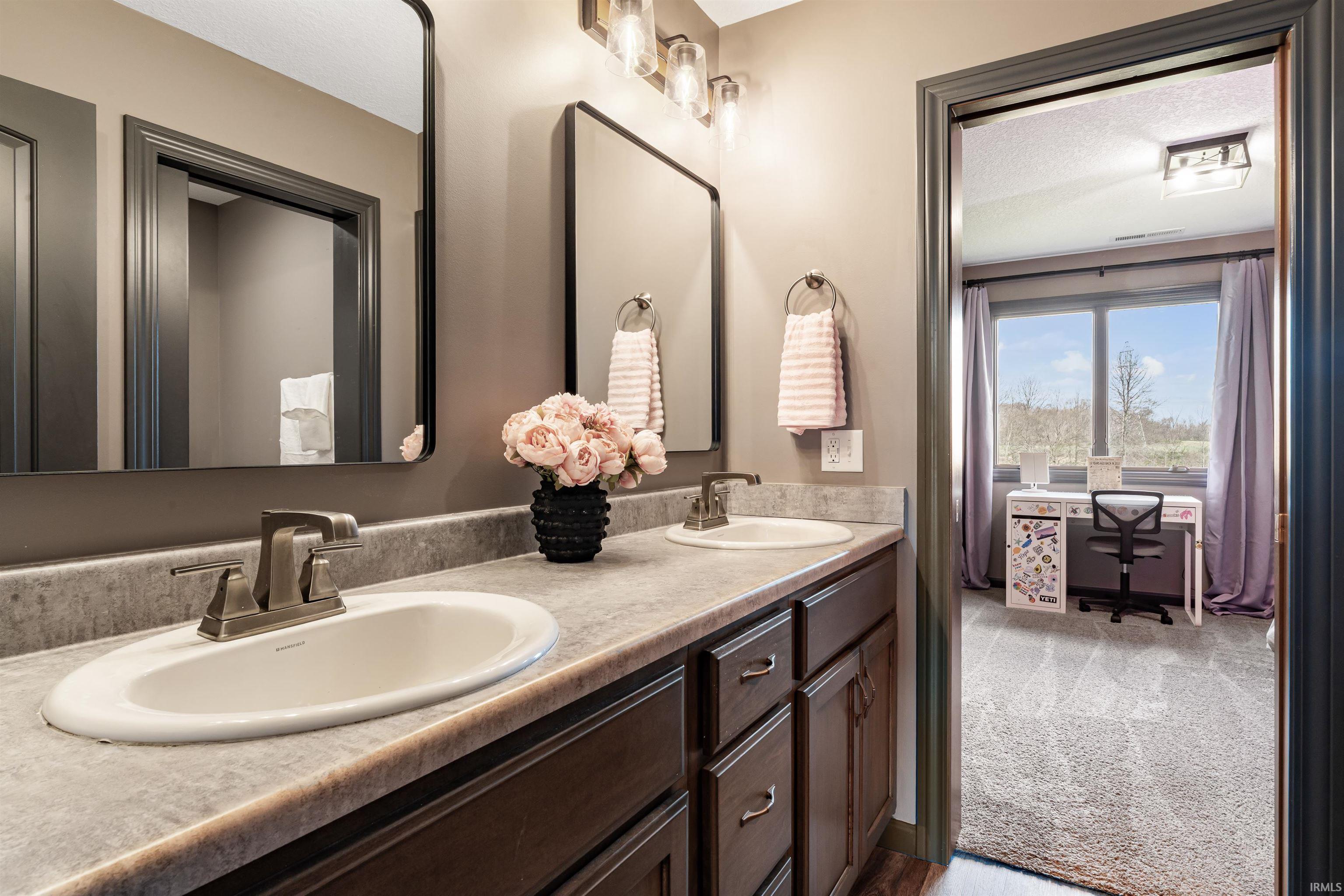 12757 South W County Line Road Roanoke, IN 46783 - Photo 26 of 36