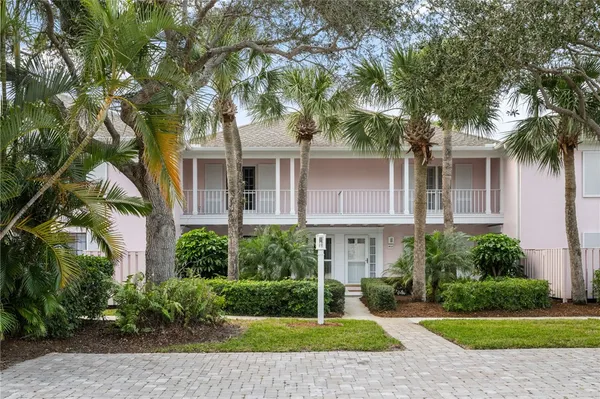 $8,000 | 300 Harbour Drive, Unit 201E, Vero Beach, FL 32963