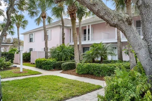 $8,000 | 300 Harbour Drive, Unit 201E, Vero Beach, FL 32963