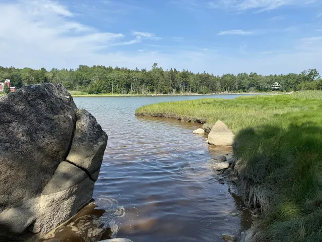 $600,000 | 6-60 Round The Island Road, Vinalhaven, ME 04863