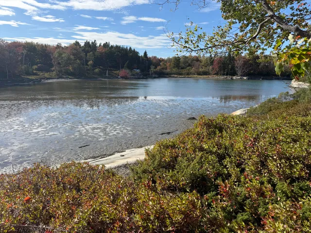 $600,000 | 6-60 Round The Island Road, Vinalhaven, ME 04863