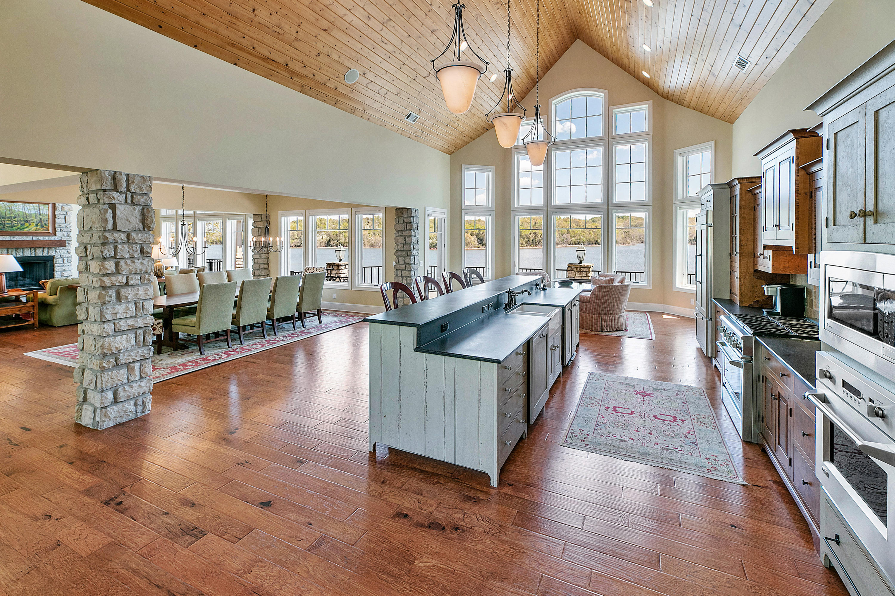 839 Crown Pointe Road La Follette, TN 37766 - Photo 4 of 32 1L9A2537