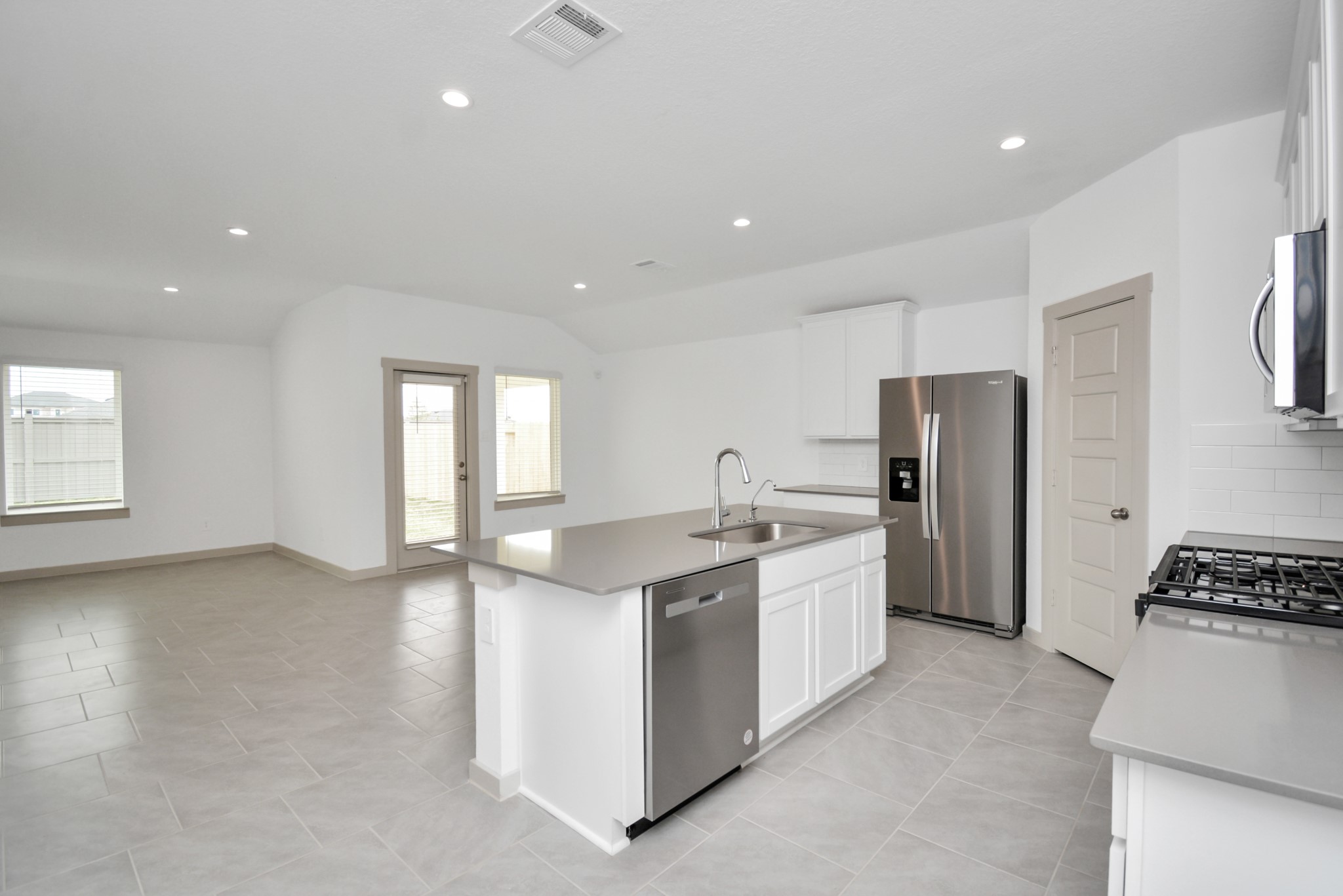 7731 Suffolk Vly Lane Rosharon, TX 77583 - Photo 20 of 38