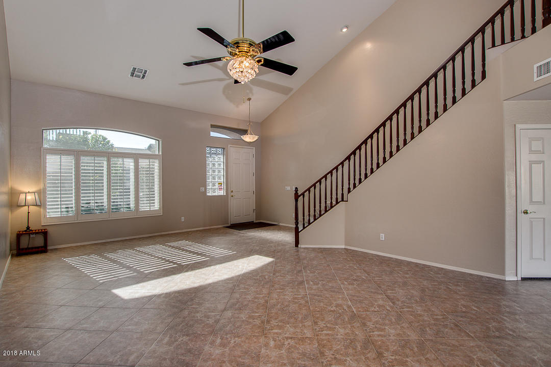 Entry area - towards front door