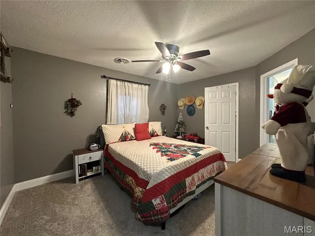 $259,900 | 107 East Madison Avenue, Owensville, MO 65066