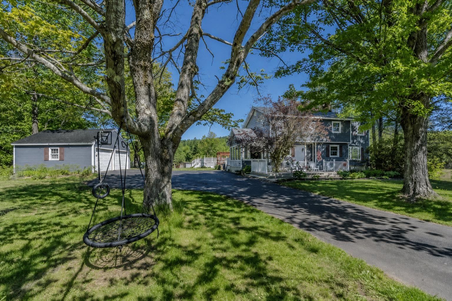 140 Mountain View Road Deerfield, NH 03037 - Photo 4 of 57