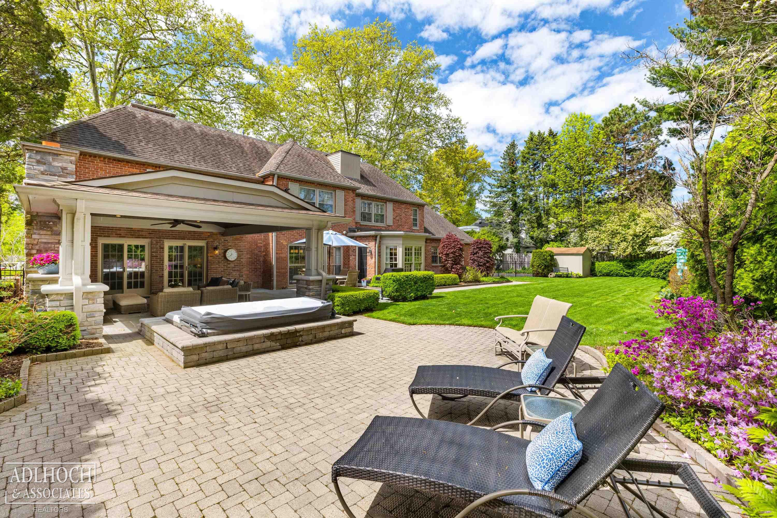 80 South Deeplands Road Grosse Pointe, MI 48236 - Photo 15 of 74 50142132-deac0603-1d40-4064-a13a-9575e00be07d.JPG