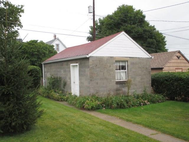 621 Spring Street Latrobe, PA 15650 - Photo 8 of 10 Cement Block 1 car Garage