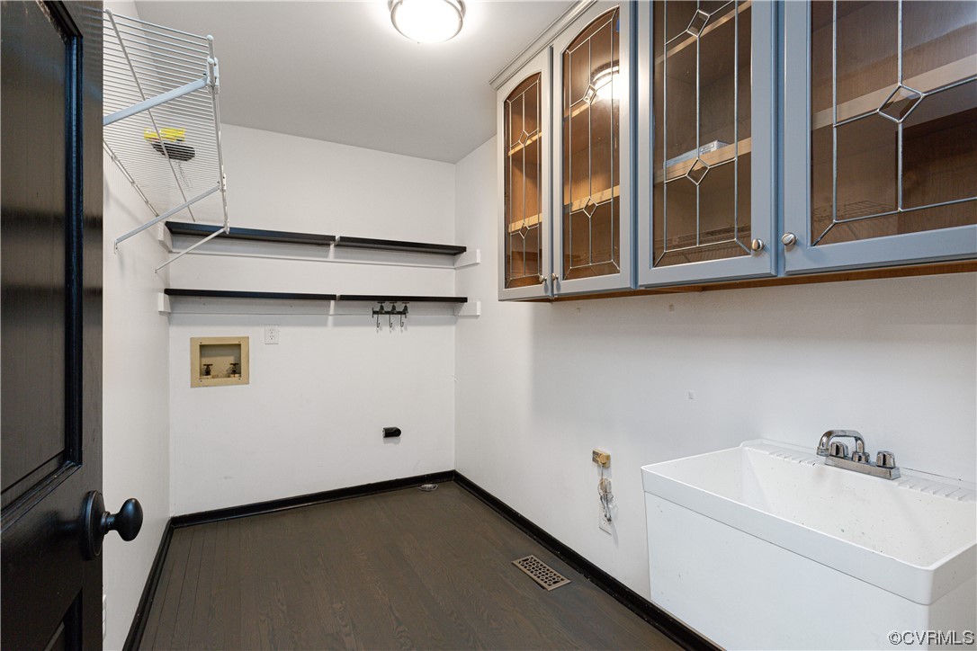 5623 Promontory Pointe Road Midlothian, VA 23112 - Photo 27 of 50 Laundry room featuring sink, dark wood-type floori