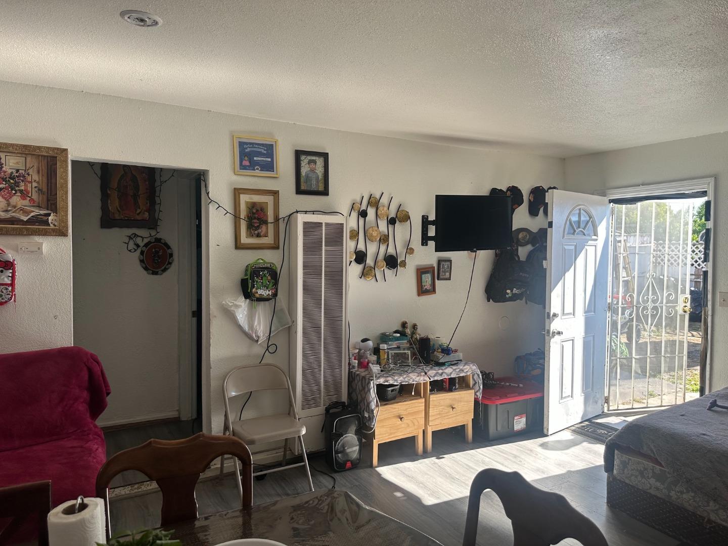 1900 Kenneth Street Modesto, CA 95351 - Photo 7 of 15