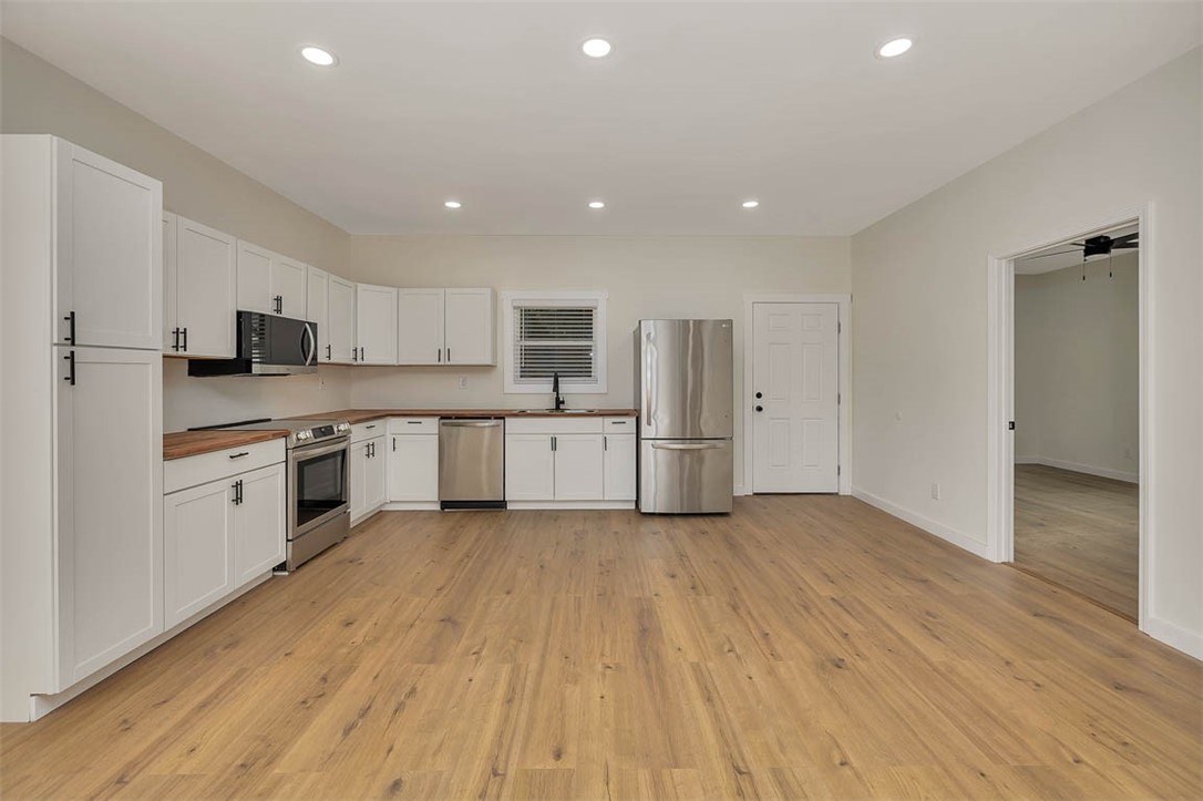 608 Q Street Brunswick, GA 31520 - Photo 17 of 28