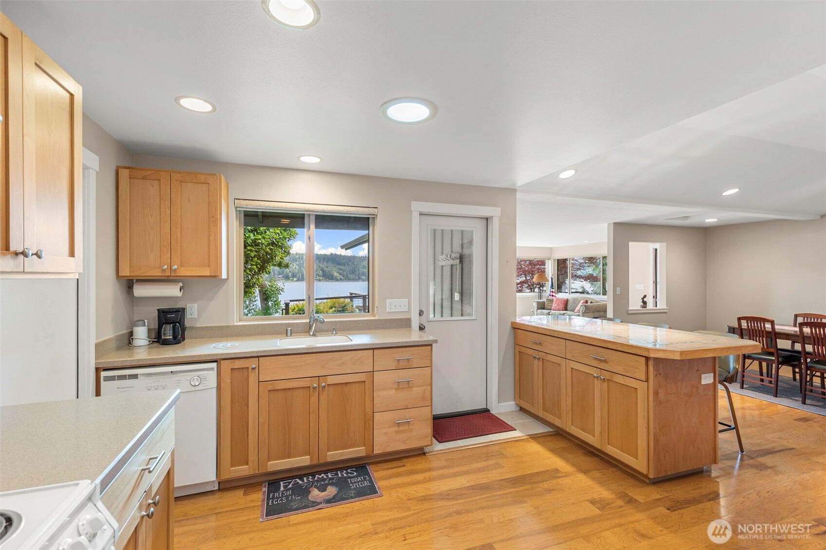 6222 Illahee Road Northeast Bremerton, WA 98311 - Photo 24 of 39