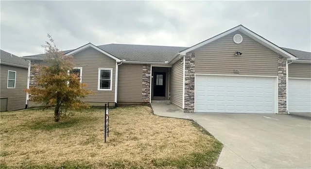 $227,000 | 4744 South Union Avenue, Independence, MO 64055