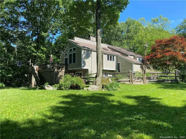 $5,500 | 524 Barrack Hill Road, Ridgefield, CT 06877