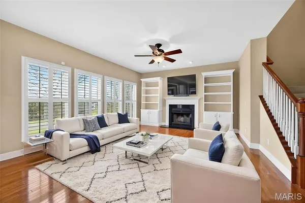 $469,900 | 1304 Forest Way Drive, Wentzville, MO 63385