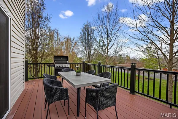 $469,900 | 1304 Forest Way Drive, Wentzville, MO 63385