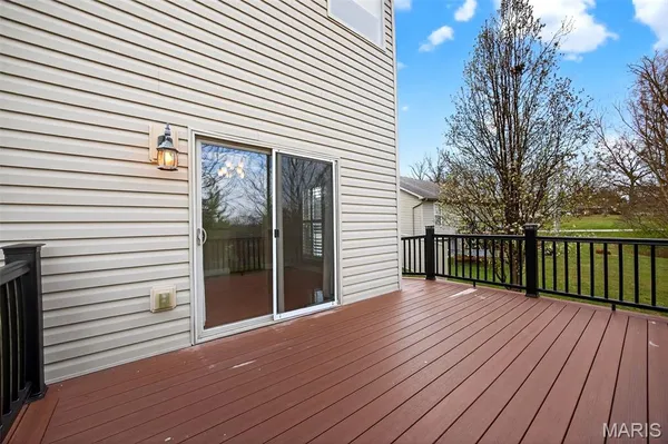 $469,900 | 1304 Forest Way Drive, Wentzville, MO 63385