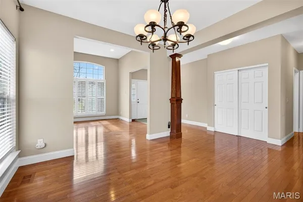 $469,900 | 1304 Forest Way Drive, Wentzville, MO 63385
