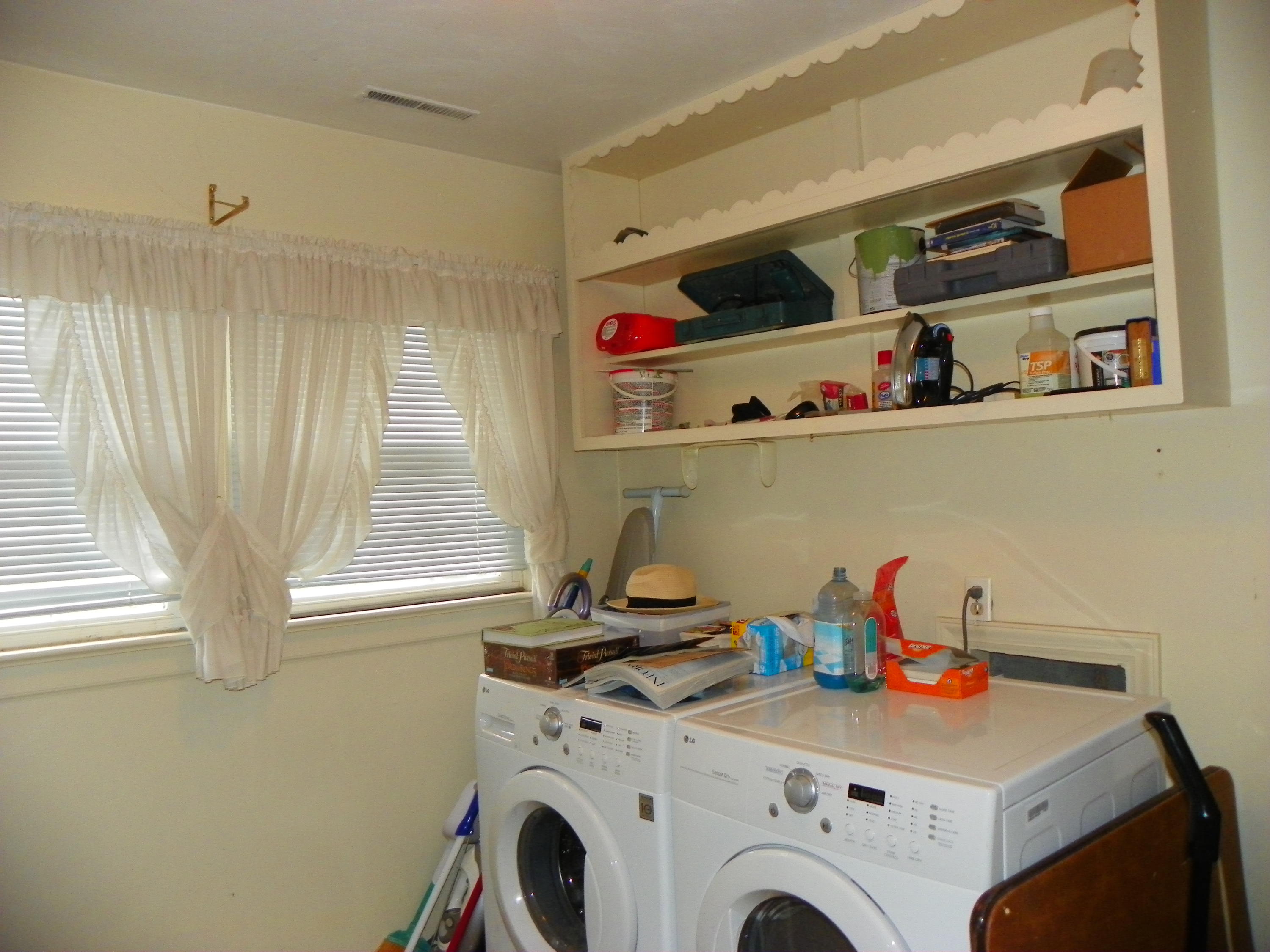 3031 Northside Road Roanoke, VA 24019 - Photo 18 of 20 Laundry Room