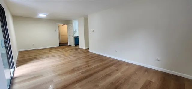 $349,000 | 6 Greenbriar Drive, Unit 209, North Reading, MA 01864