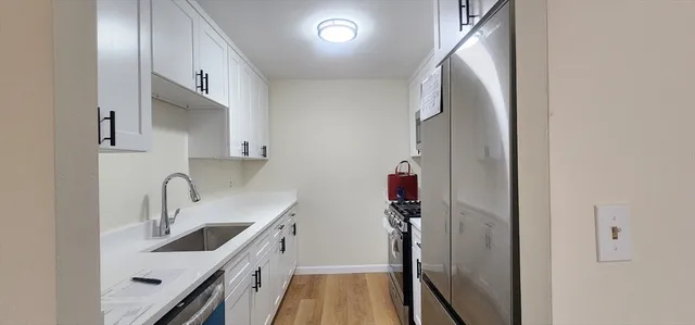 $349,000 | 6 Greenbriar Drive, Unit 209, North Reading, MA 01864