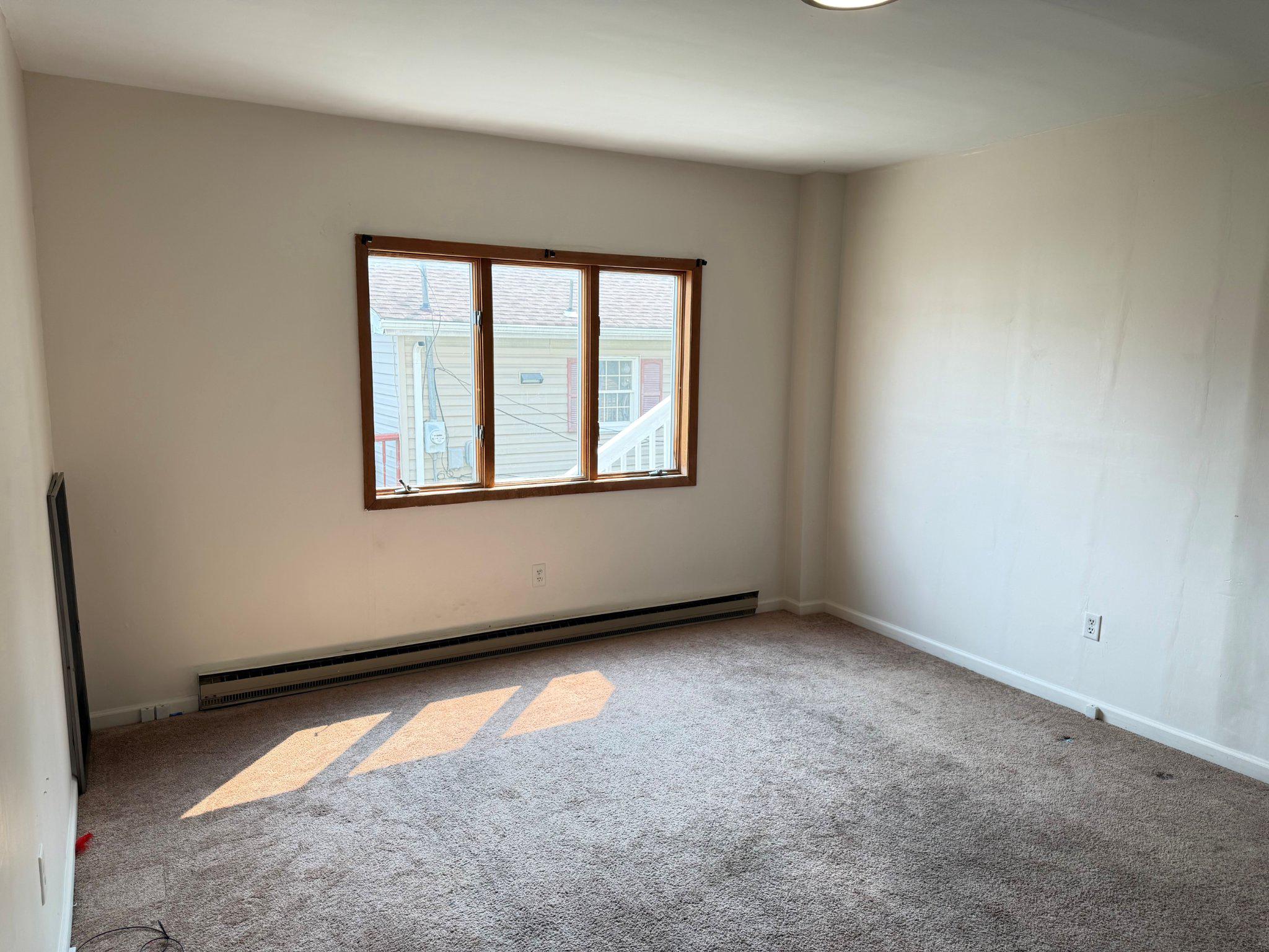 114 East Ruddle Street Coaldale, PA 18218 - Photo 7 of 29 First Floor Apartment Living Room