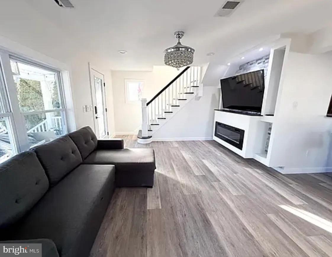 106 Reed Street Hightstown, NJ 08520 - Photo 4 of 14 Modern elegance in a bright space.