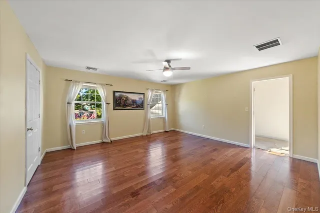 $999,000 | 70 Oak Pond Lane, Mahopac, NY 10541