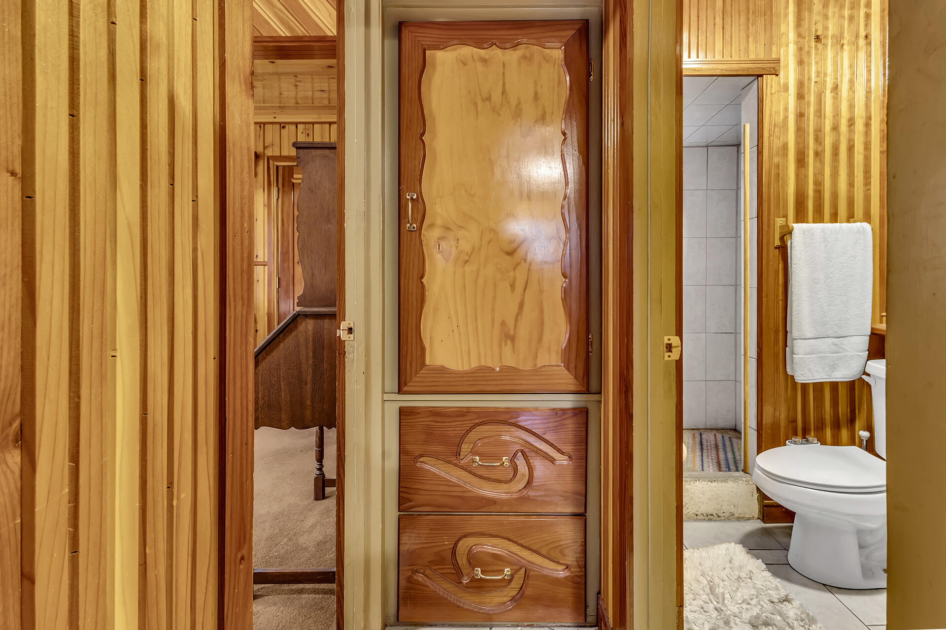 54865 Strong Drive Idyllwild, CA 92549 - Photo 14 of 27 a bathroom with a toilet and shower