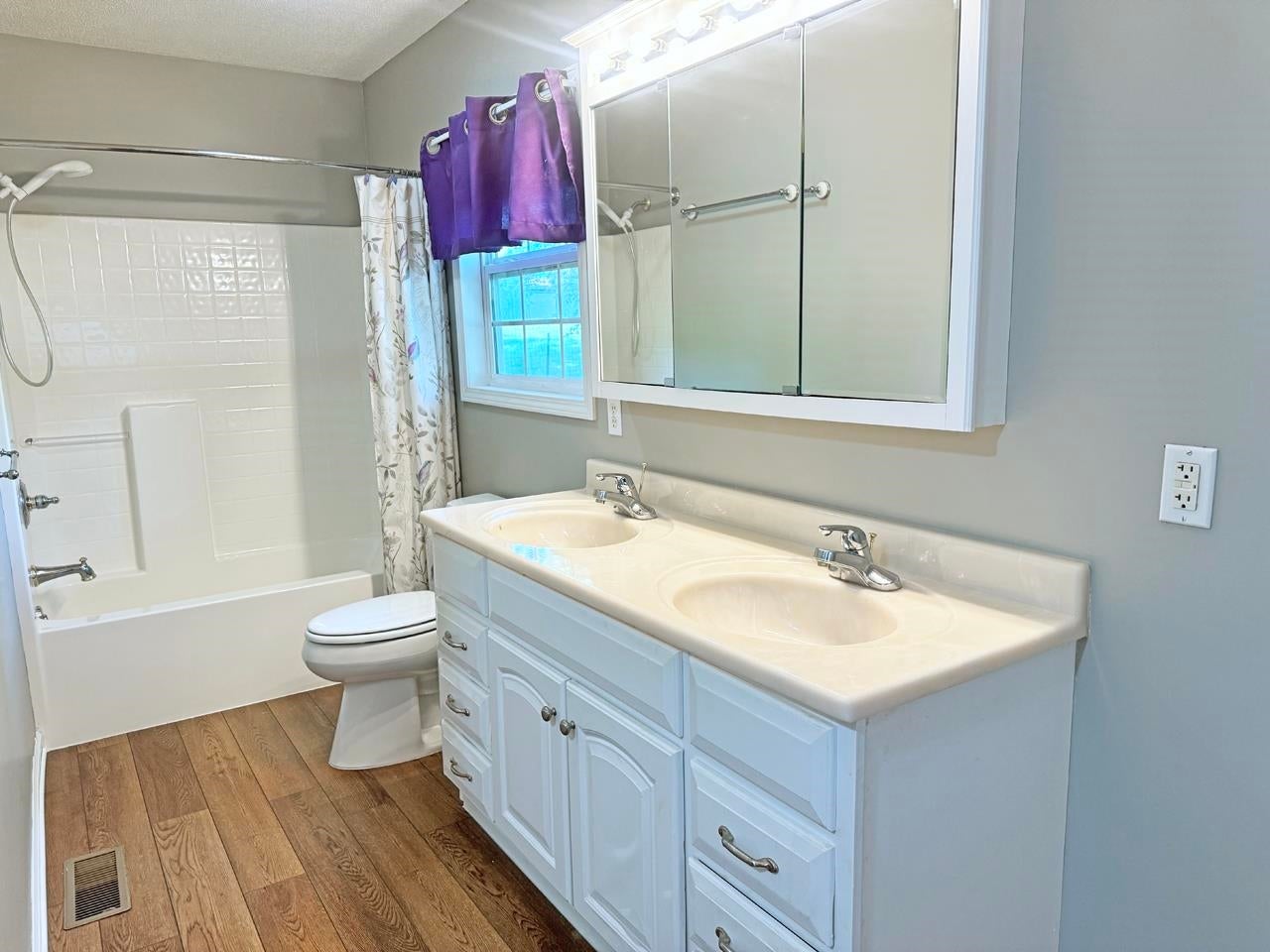 40 Windy Hill Road Glasgow, KY 42141 - Photo 15 of 19 Gallery Image 15