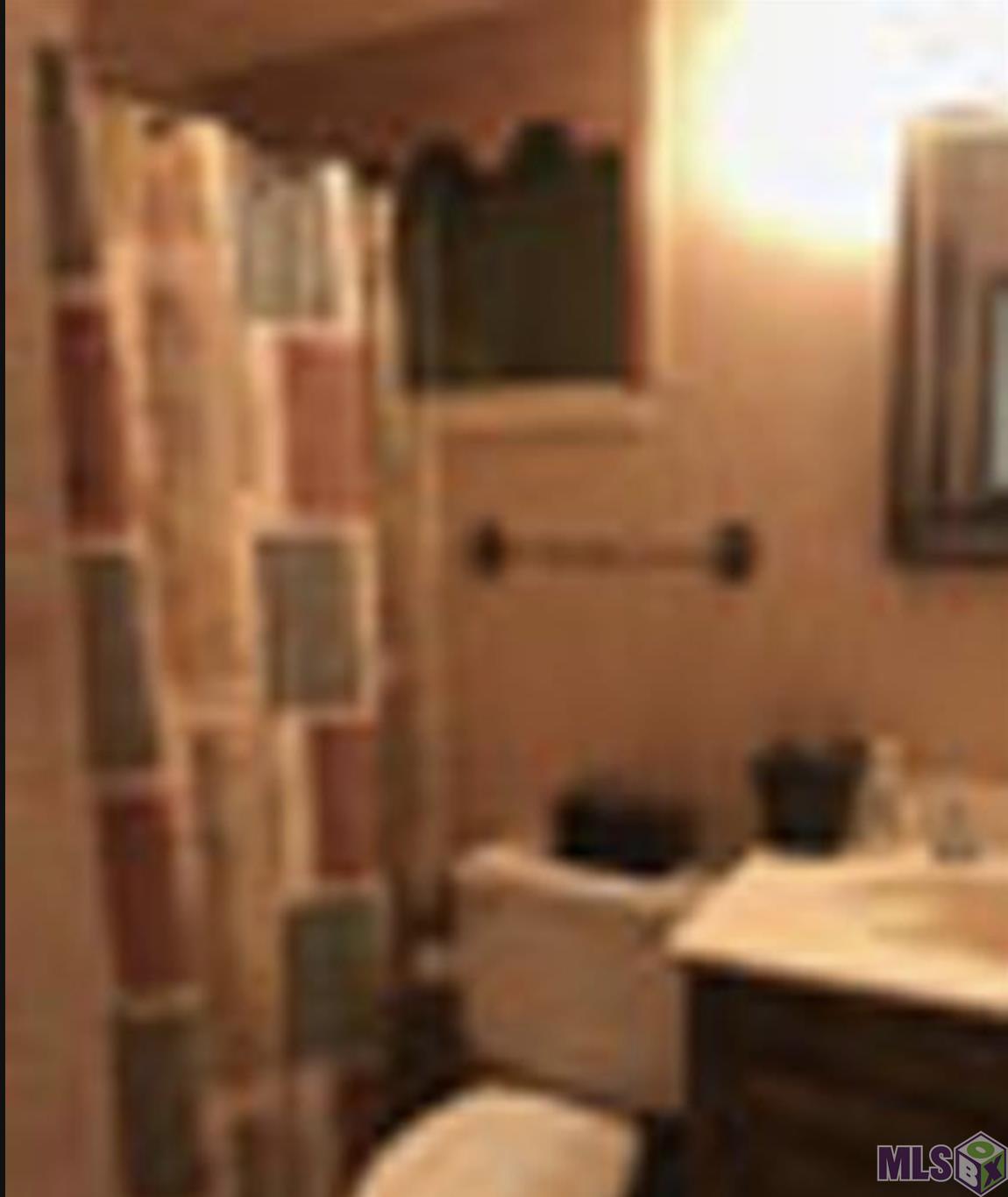 2372 Sweetleaf Street Baton Rouge, LA 70816 - Photo 3 of 5