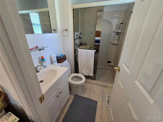 $165,000 | 12136 La Padera Lane, Florissant, MO 63033